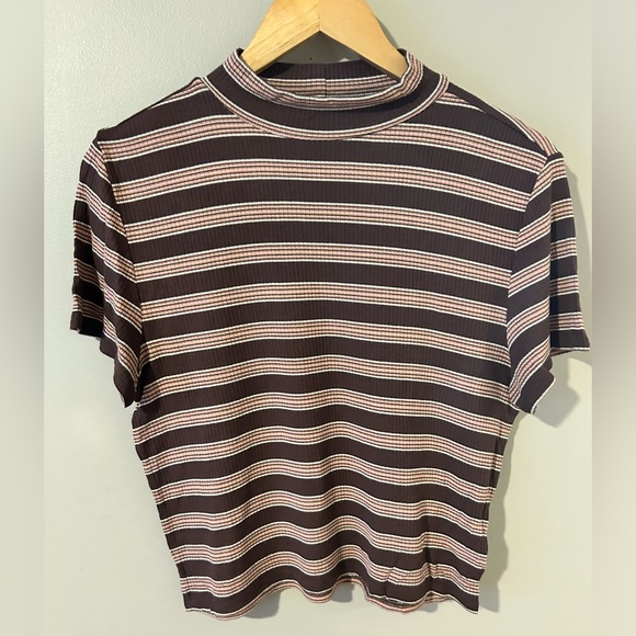 AE soft & sexy ribbed brown striped mock neck cropped tee - Picture 1 of 4
